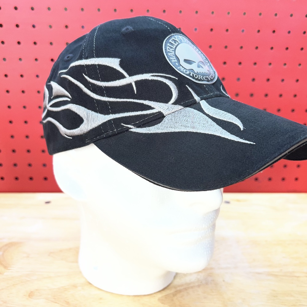Harley-Davidson Willie G Skull Men's Black Hat OSFA Embroidered Silver Flame